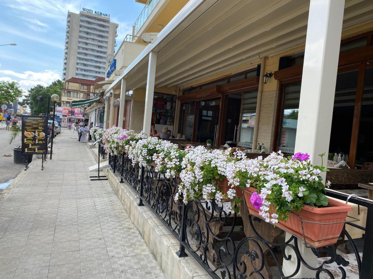 Hotel Atol Slantschew brjag Exterior foto